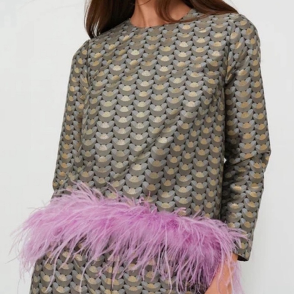 Tuckernuck Feathered Champagne Top
